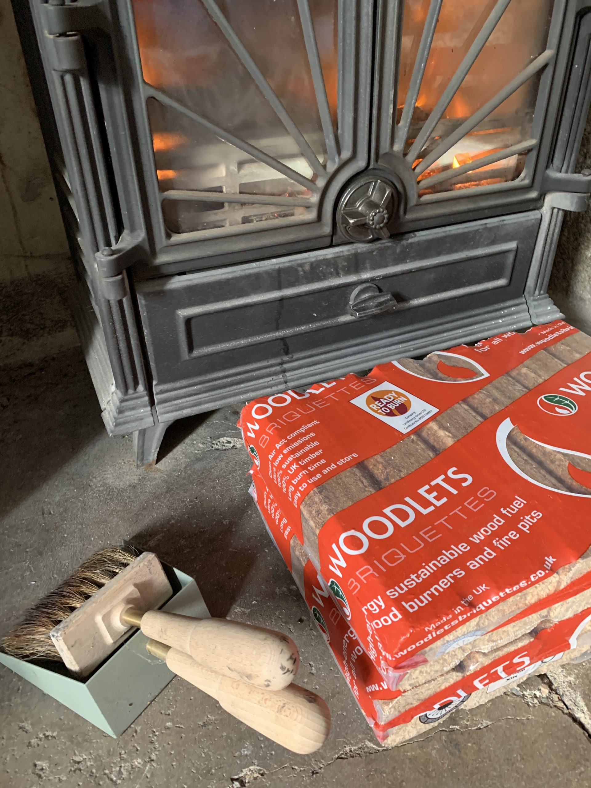 Woodlets Briquettes 10KG - Image 5